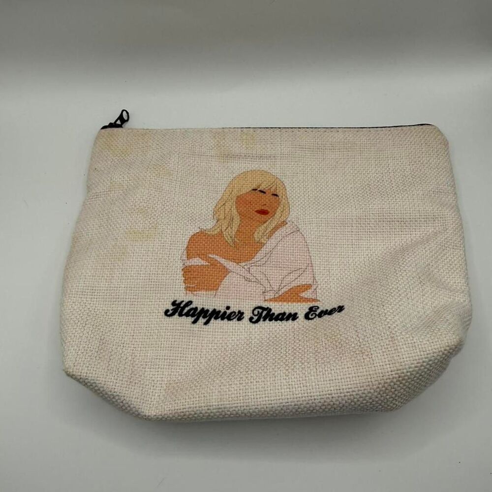 Billie Eilish accessories: bag, pins, keychain